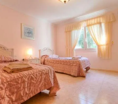 Puerto Del Carmen Sleeps 7 Pool Wifi Apartmán