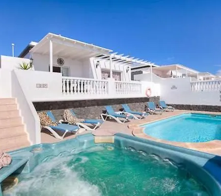 Apartmán Puerto Del Carmen Sleeps 7 Pool Wifi *